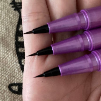 「密着アイライナー」ショート筆リキッド/デジャヴュ/リキッドアイライナーを使ったクチコミ(4枚目)