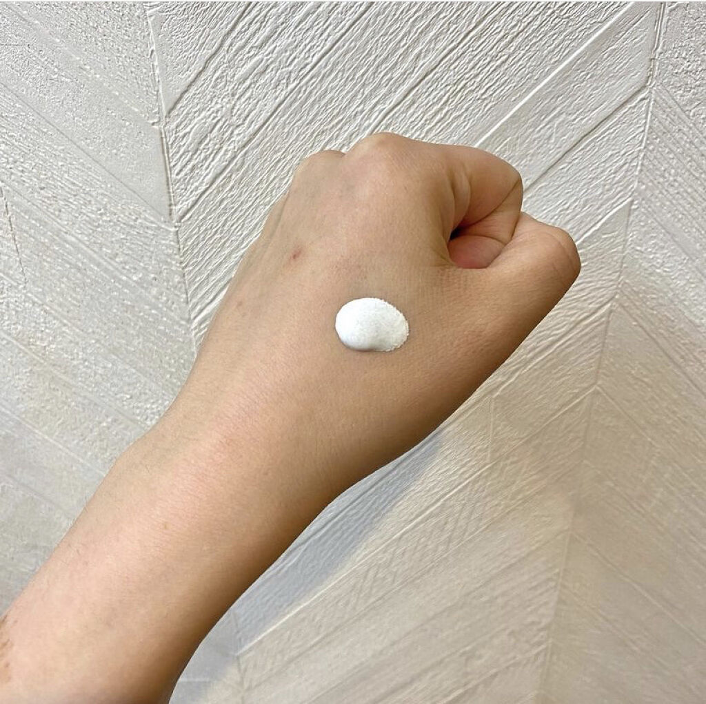 プレミアムエモーショナルファンデーション/LEI PARUFY/リキッドファンデーションを使ったクチコミ（2枚目）