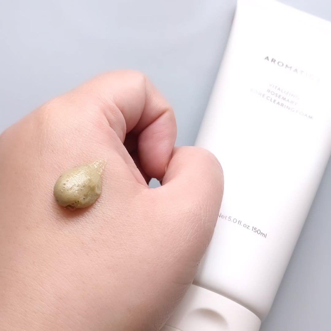 ローズマリークレンジングオイル/AROMATICA/オイルクレンジングを使ったクチコミ（3枚目）