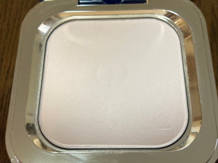 プードルコンパクトエサンシエルn/クレ・ド・ポー ボーテ/プレストパウダーを使ったクチコミ(5枚目)