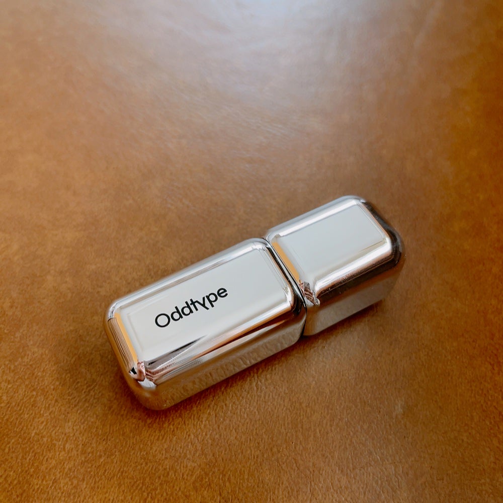 アンシーン ミラーティント/Oddtype/リップティントを使ったクチコミ(2枚目)