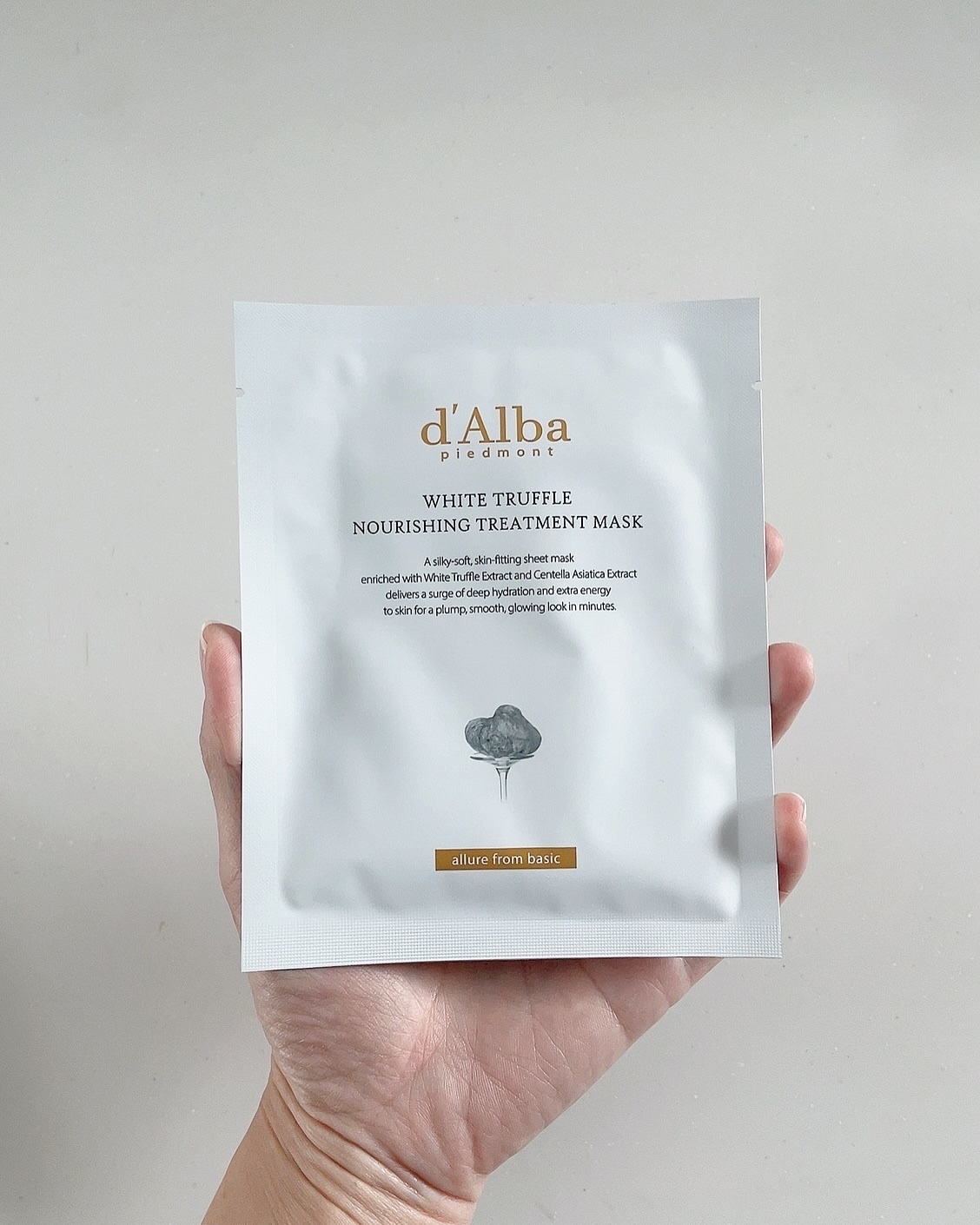 ホワイトトリュフナリシングトリートメントマスク/ダルバ/シートマスク・パックを使ったクチコミ（2枚目）