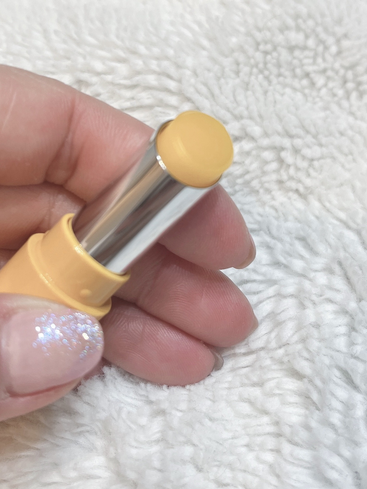 mariのクチコミ「✴︎
✴︎
✴︎
ハウス オブ ローゼ
Oh!Baby スクラブリップバーム YZ
ゆずの香り.....」（3枚目）