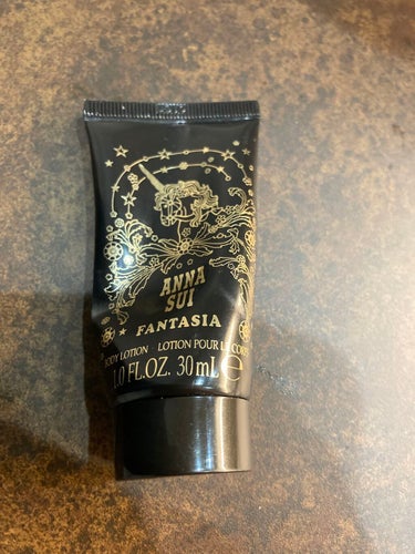 ANNA SUI ファンタジア オードトワレスプレーのクチコミ「#アナスイ 
#ファンタジスタ
#ボディクリーム 
#フレグランス 

#使い切り #使い切り.....」（1枚目）