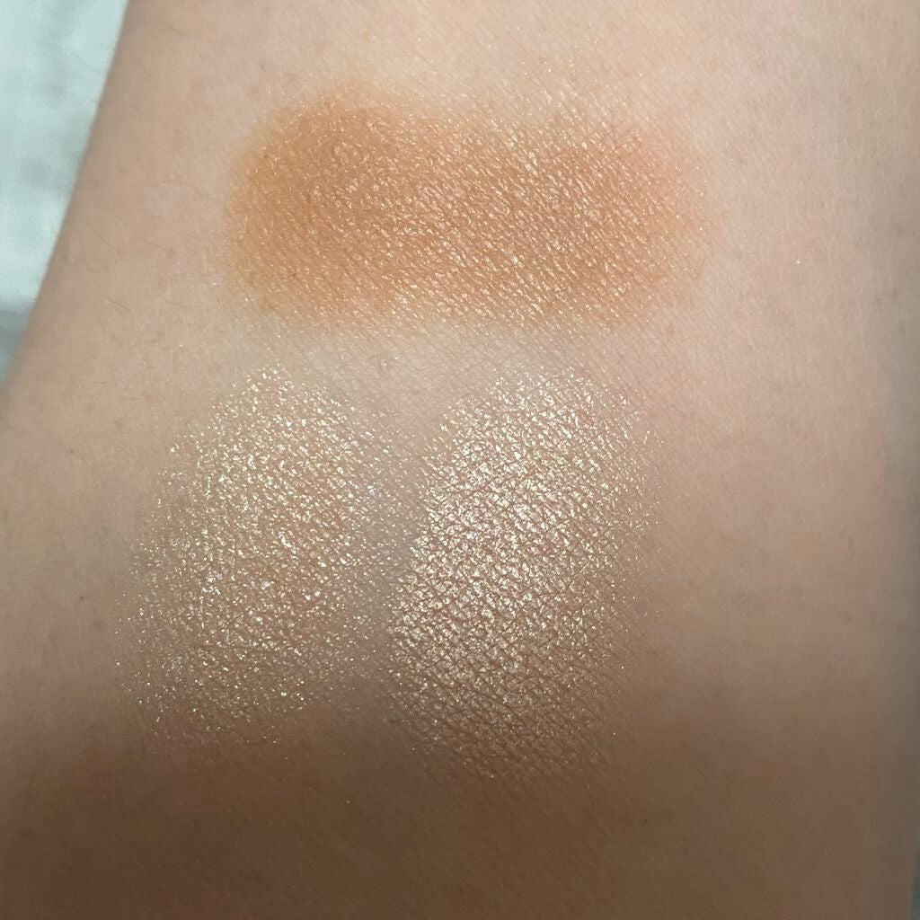 ソレイユ コントゥーリング コンパクト/TOM FORD BEAUTY/パウダーハイライトを使ったクチコミ(3枚目)