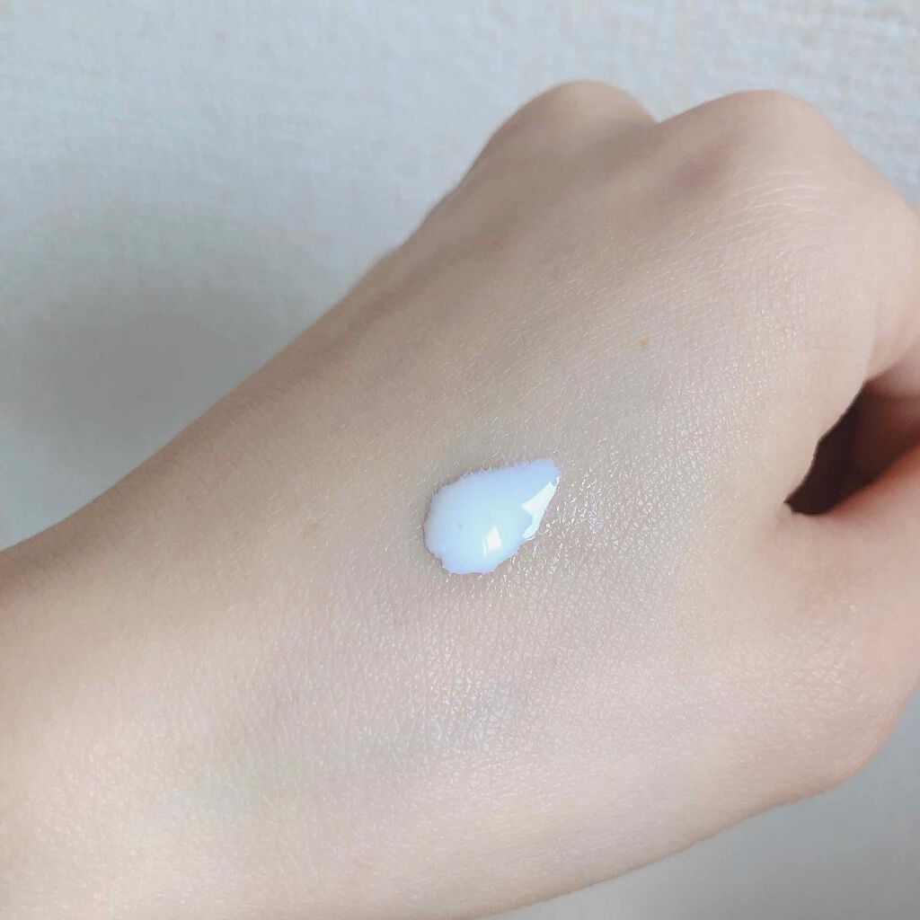 UVããŒã·ã§ã³ SPF50+/ãã¥ã¬ã«/æ¥çŒãæ¢ãã»UVã±ã¢ã䜿ã£ãã¯ãã³ãïŒ3æç®ïŒ