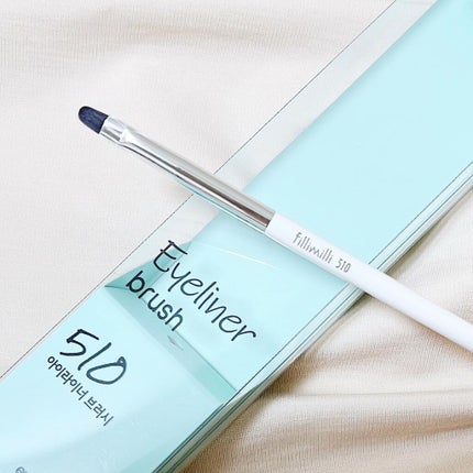 アイライナーブラシ510/fillimilli/メイクブラシを使ったクチコミ(2枚目)