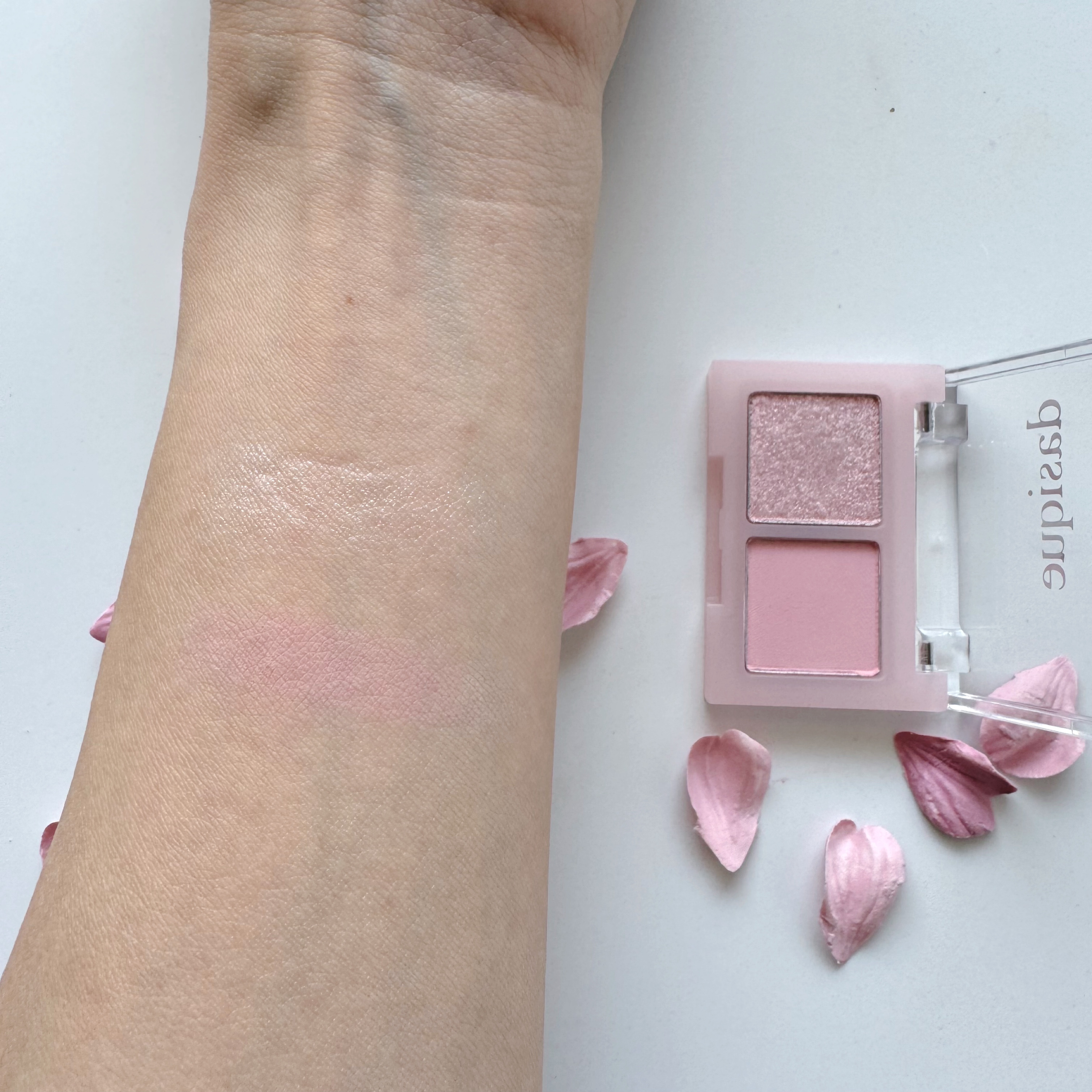 シャドウパレット ロマンティックブロッサム/dasique/アイシャドウパレットを使ったクチコミ（3枚目）