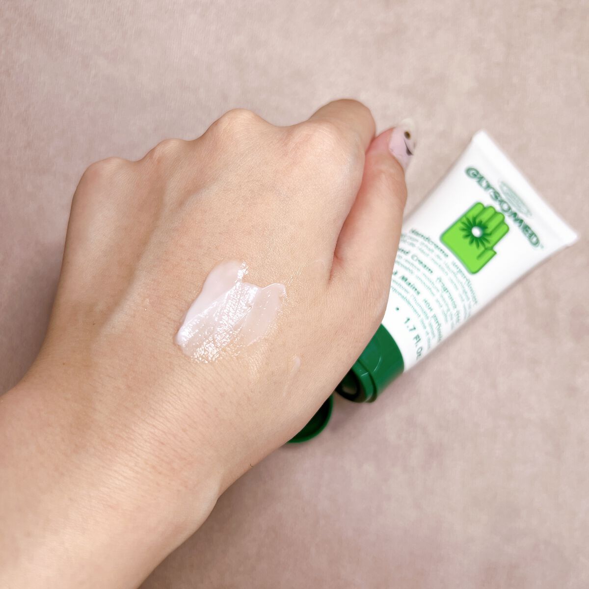 グリソメド ハンドクリーム A (カモミール)/グリソメド/ハンドクリームを使ったクチコミ（2枚目）