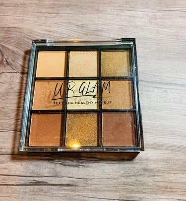 UR GLAM　BLOOMING EYE COLOR PALETTE/U R GLAM/アイシャドウパレットを使ったクチコミ（1枚目）