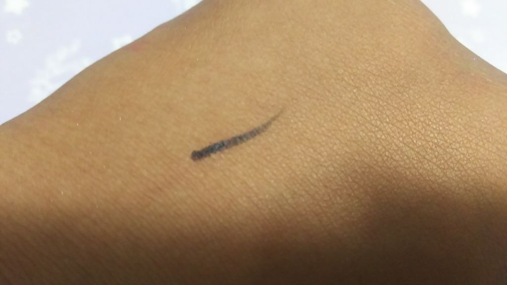 キャットルック リキッドライナー/インテグレート/リキッドアイライナーを使ったクチコミ(3枚目)