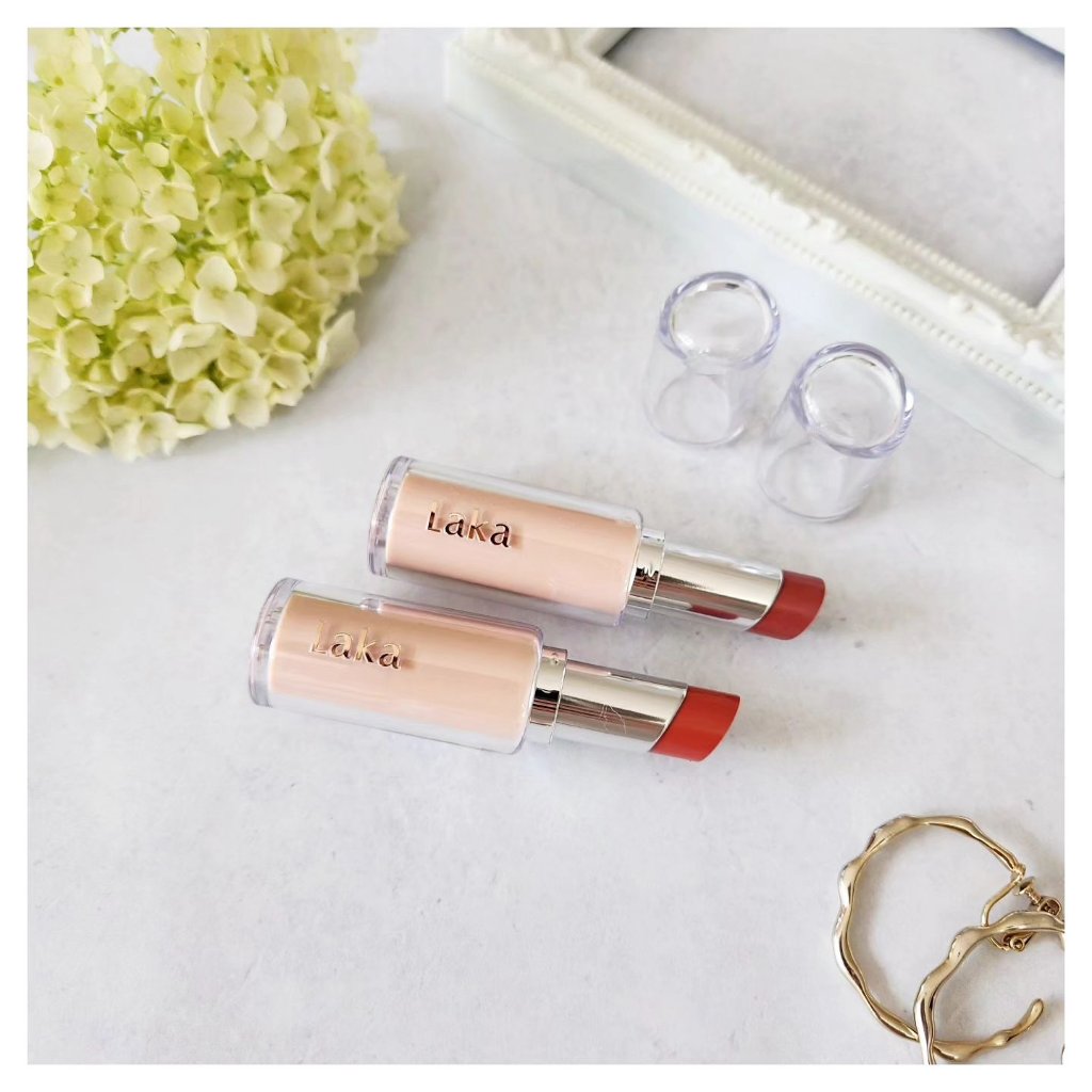 ボンディンググロウリップスティック/Laka/口紅を使ったクチコミ（1枚目）