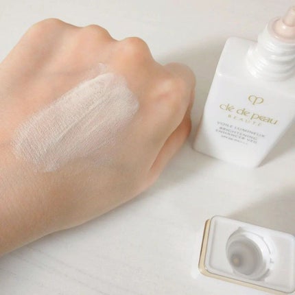 クレ・ド・ポー ボーテ ヴォワールルミヌ/クレ・ド・ポー ボーテ/化粧下地を使ったクチコミ(4枚目)