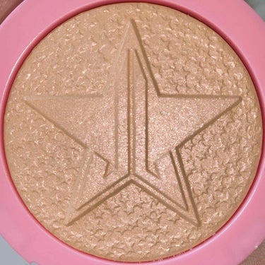 Jeffree star supreme frost/Jeffree Star Cosmetics/ハイライトを使ったクチコミ（3枚目）