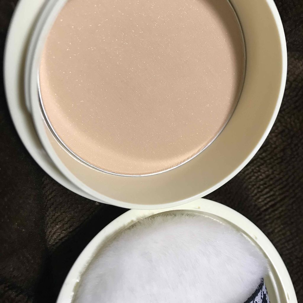 フェイスパウダー ハイカバー  白肌オークル/クリアラスト/プレストパウダーを使ったクチコミ（2枚目）