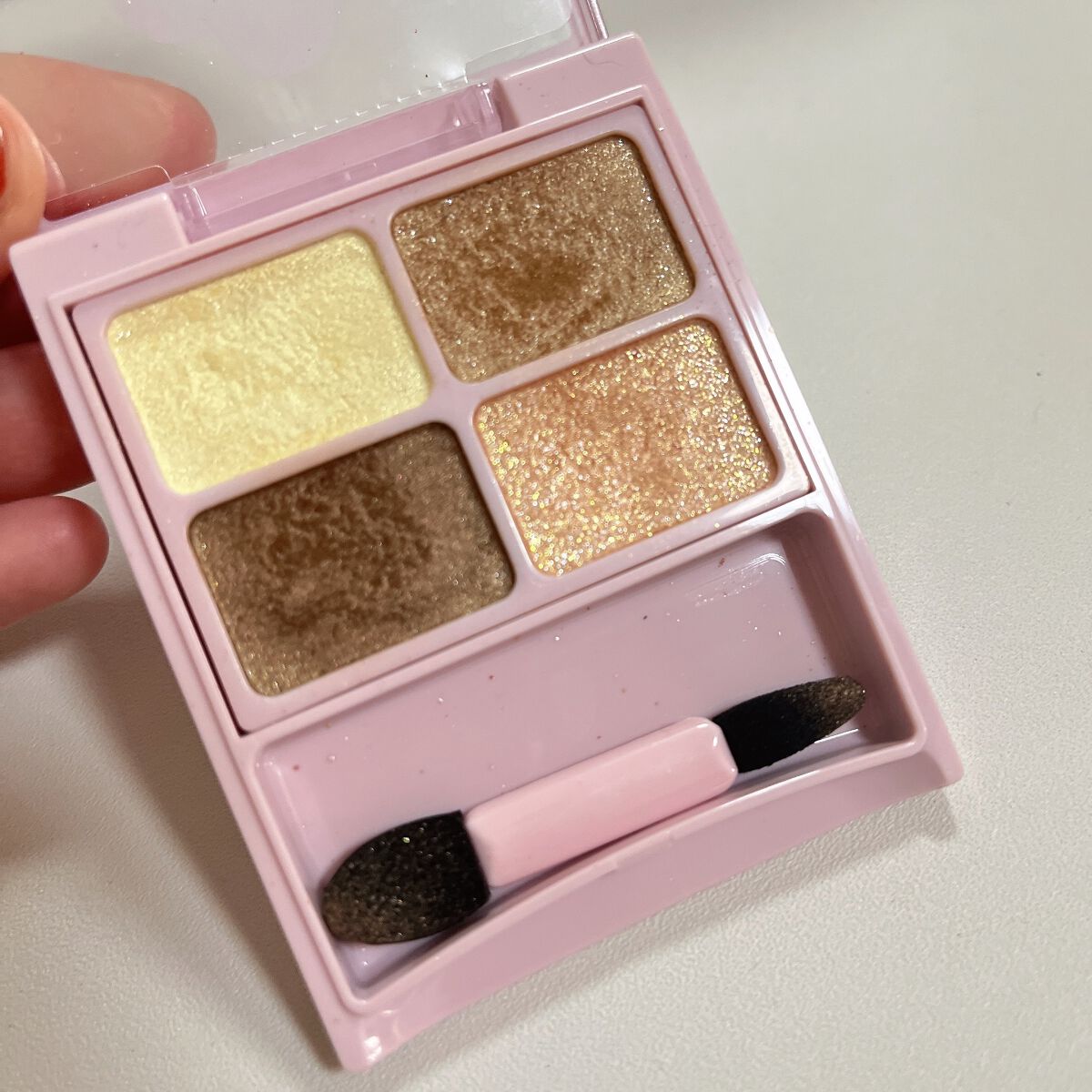 デイジードール アイカラー パレット BR-01 サンドブラウン/DAISY DOLL by MARY QUANT/アイシャドウパレットを使ったクチコミ（2枚目）