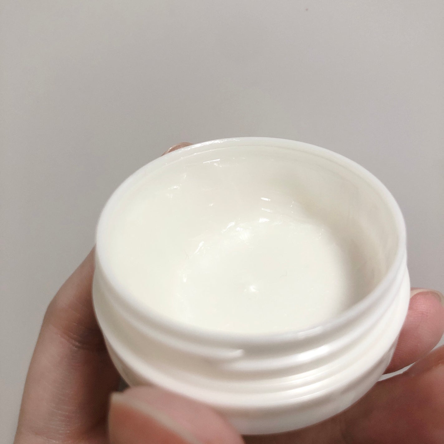 ディープモイスチャーナイトプロテクト 無香料/ニベア/リップマスクを使ったクチコミ(2枚目)