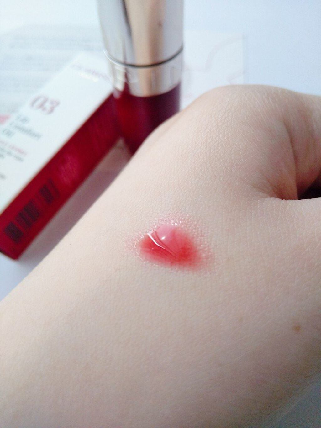 リップコンフォートオイル/CLARINS/リップグロスを使ったクチコミ(3枚目)