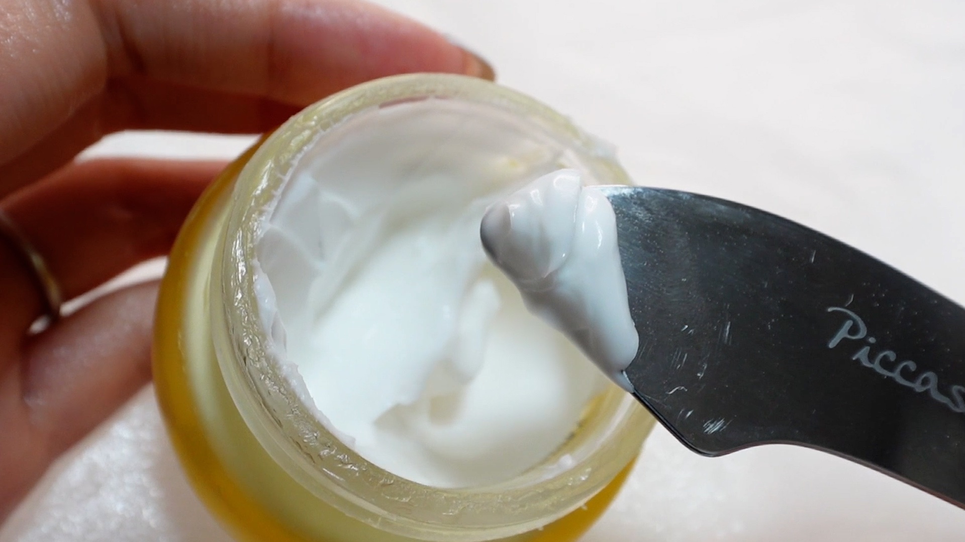 MIGUHARA ウルトラホワイトニングクリームオリジンのクチコミ「✨植物エキスで肌に優しい保湿ケアクリーム 　ウルトラホワイトニング クリーム（Qoo10:34.....」（3枚目）