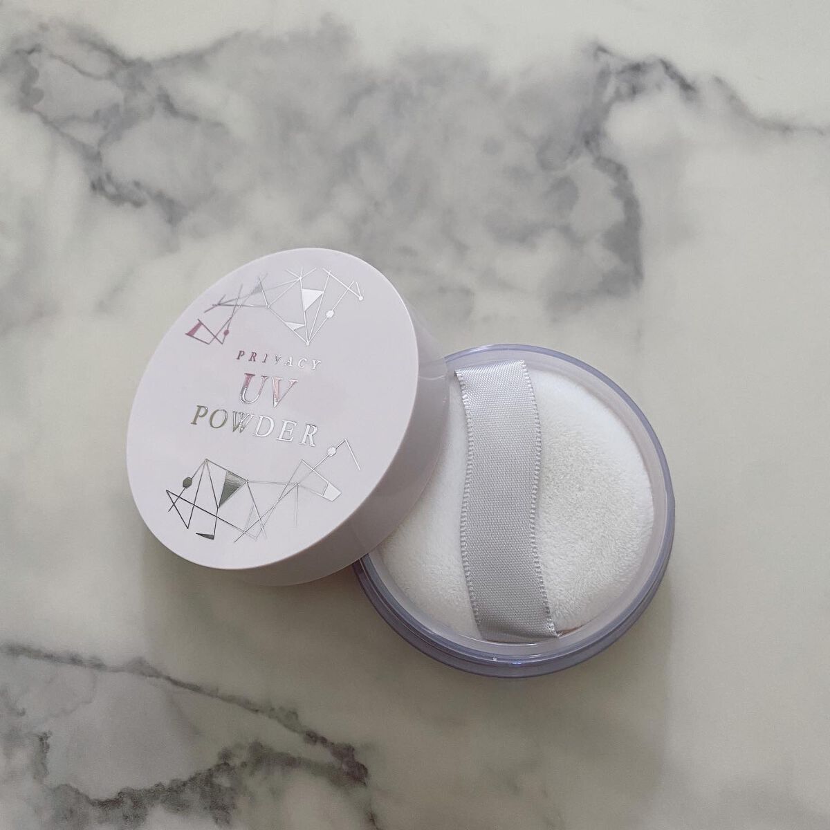 プライバシーUVパウダー50/プライバシー/ルースパウダーを使ったクチコミ(2枚目)
