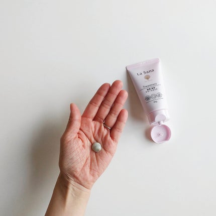 海藻 ヘア エッセンス しっとり/ラサーナ/ヘアオイルを使ったクチコミ(6枚目)