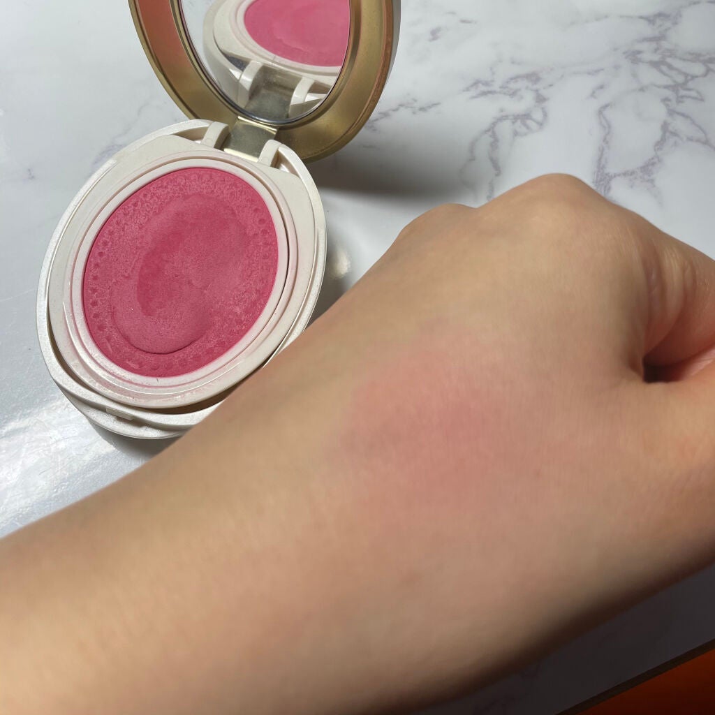 プレスト チークカラー N/レ・メルヴェイユーズ ラデュレ/パウダーチークを使ったクチコミ(3枚目)