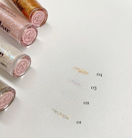 ブリンリキッドグリッターライナー/BLING GLOW/グリッターを使ったクチコミ(2枚目)