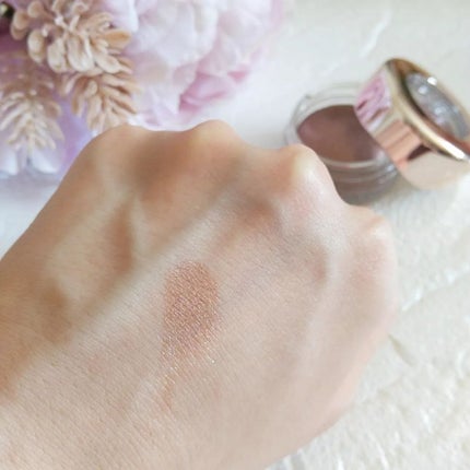 アイグロウジェム スキンシャドウ/DECORTÉ/ジェル・クリームアイシャドウを使ったクチコミ(4枚目)