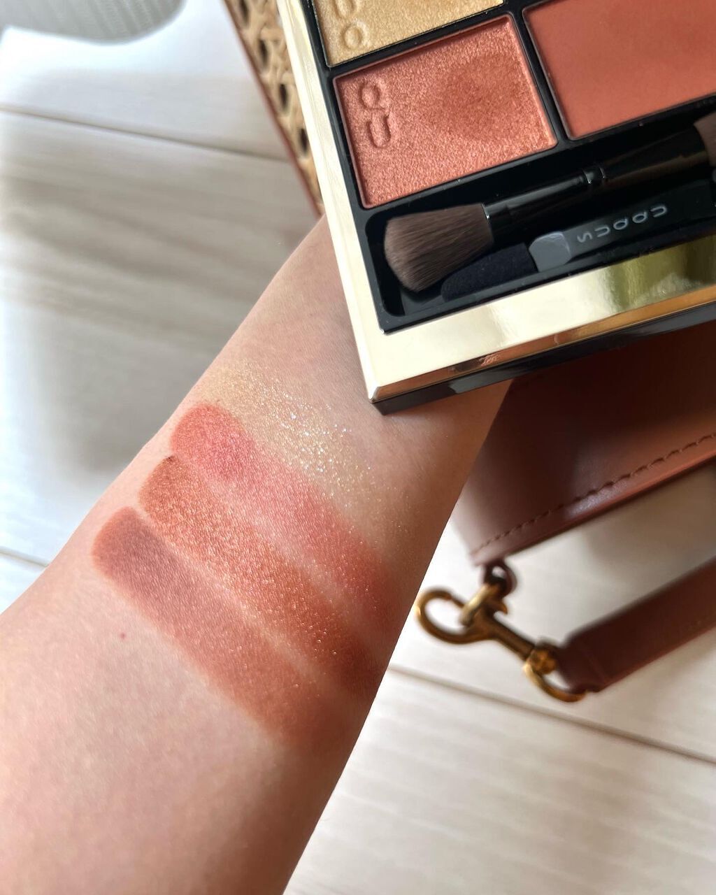 シグニチャー カラー アイズ/SUQQU/アイシャドウパレットを使ったクチコミ（3枚目）