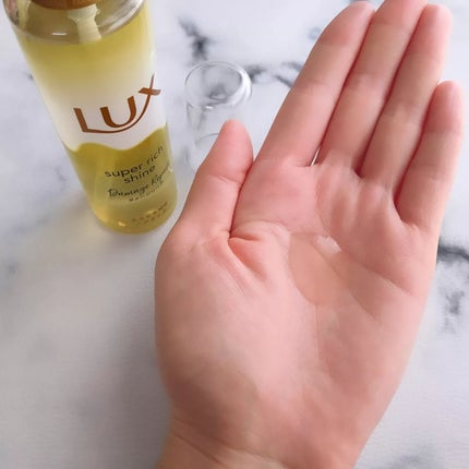 スーパーリッチシャイン ダメージリペア とろとろ補修ヘアオイル/LUX/ヘアオイルを使ったクチコミ(3枚目)