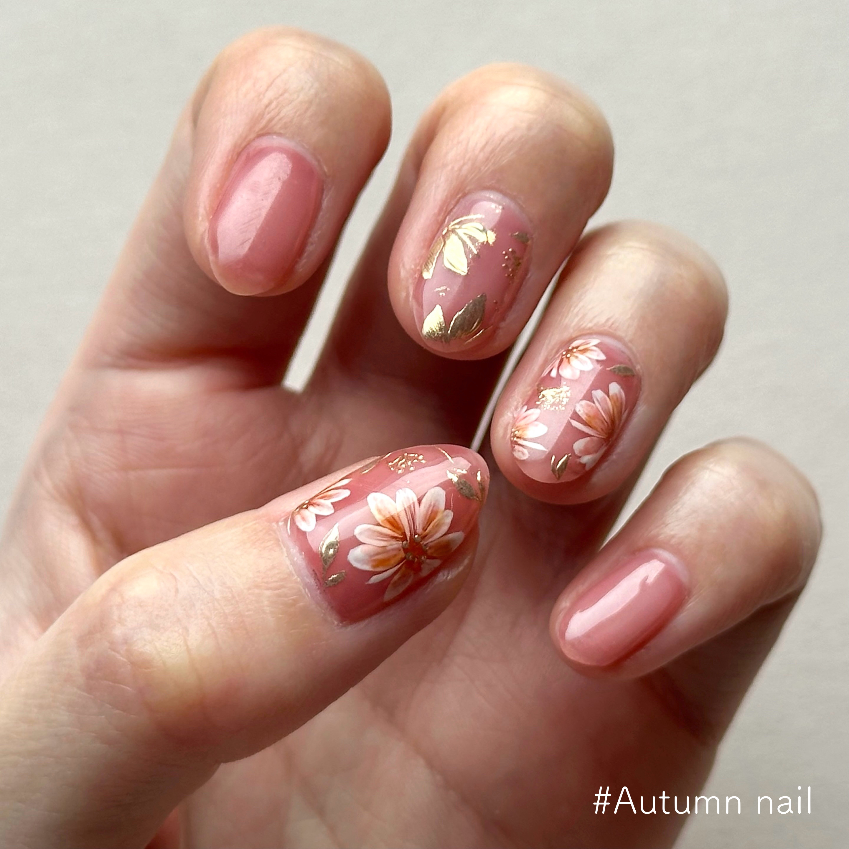 #セルフネイル,#ジェルネイル,#フラワーネイルのネイルデザイン