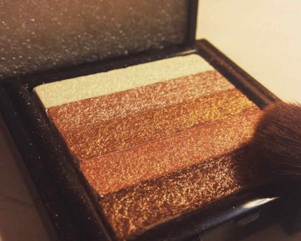 シマー ブリック コンパクト/BOBBI BROWN/プレストパウダーを使ったクチコミ(2枚目)