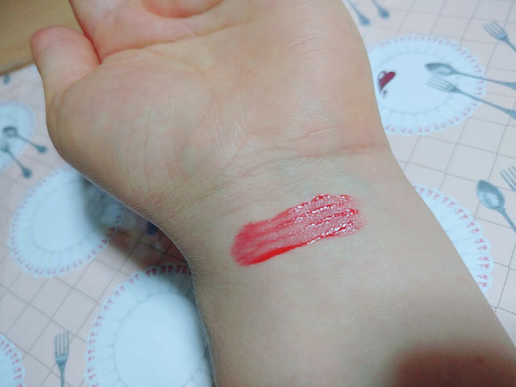ジューシーラスティングティント 14 ベリーショット(BERRY SHOT)/rom&nd/リップティントを使ったクチコミ（3枚目）