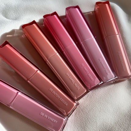 いつか on LIPS 「【ロムアンドの新作リップがかわいすぎる…🍒🤍シアーゼリーリップ..」(6枚目)