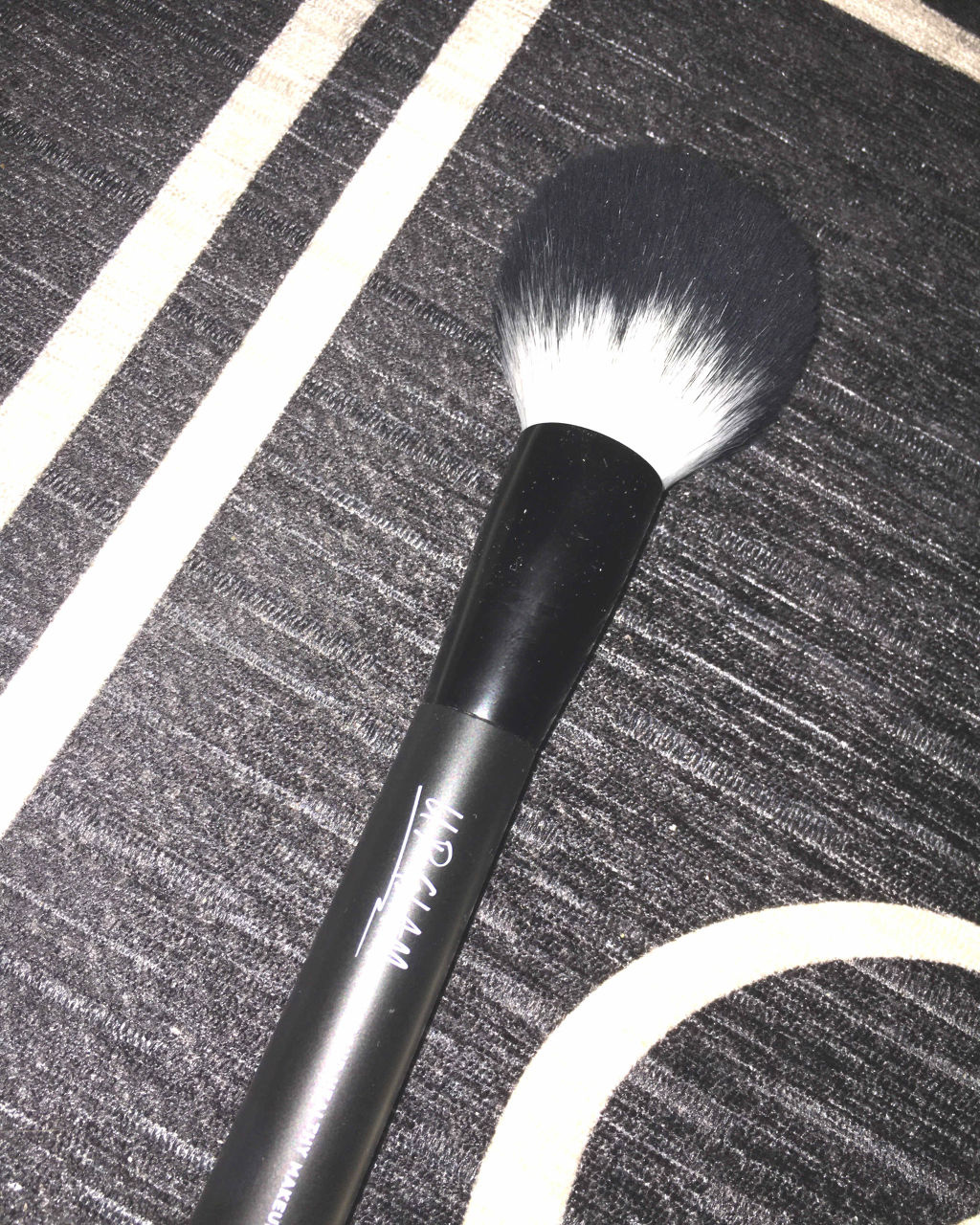 UR GLAM　DUO EYESHADOW BRUSH B（デュオアイシャドウブラシB）/U R GLAM/メイクブラシを使ったクチコミ（2枚目）