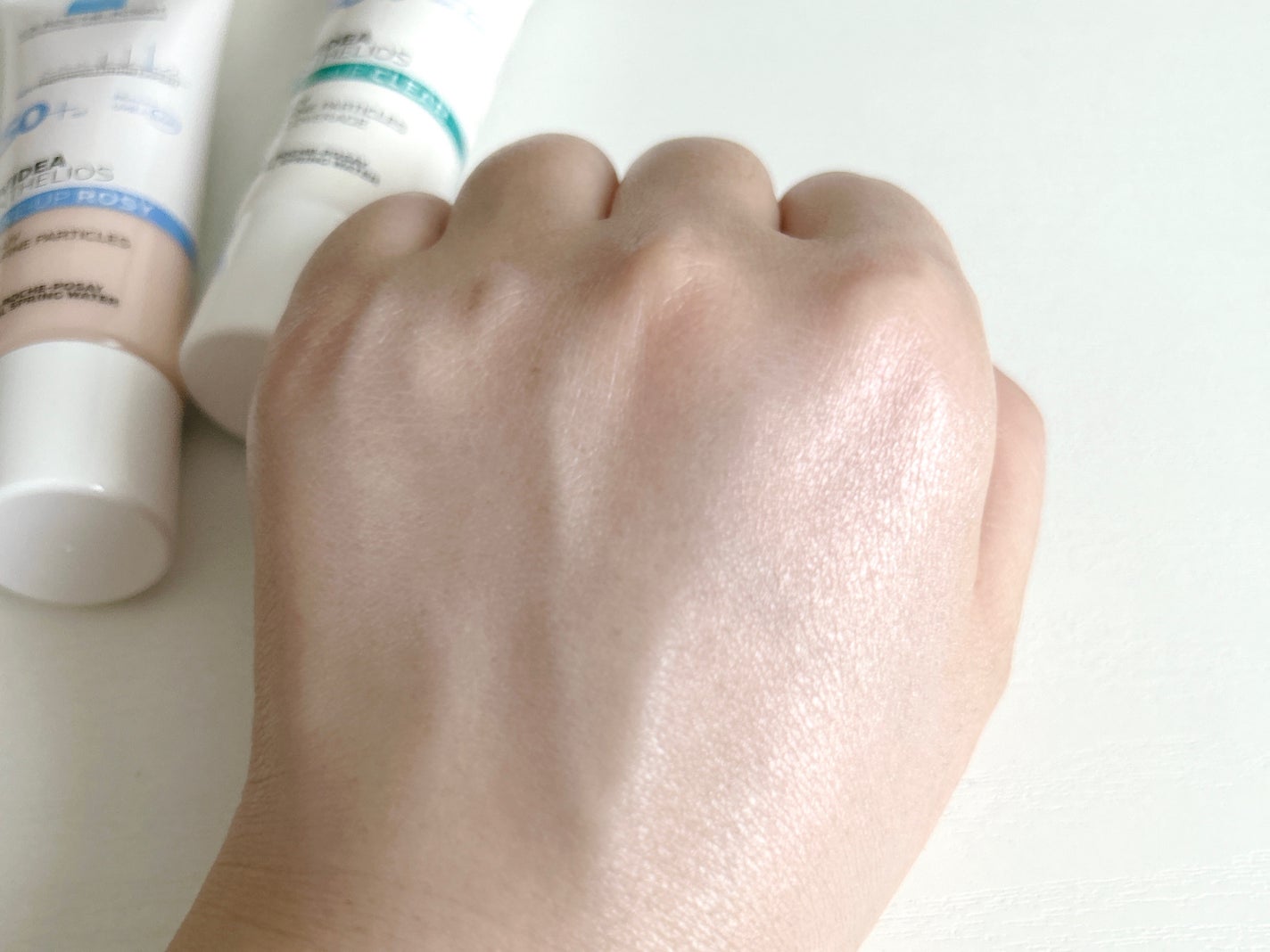 UVイデア XL プロテクショントーンアップ ローズ/ラ ロッシュ ポゼ/日焼け止めクリームを使ったクチコミ(4枚目)