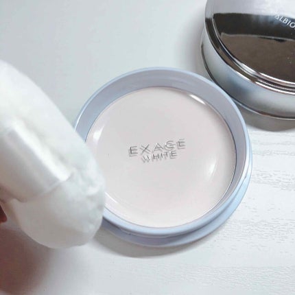 エクサージュホワイト ホワイトニング パウダー/ALBION/プレストパウダーを使ったクチコミ(2枚目)