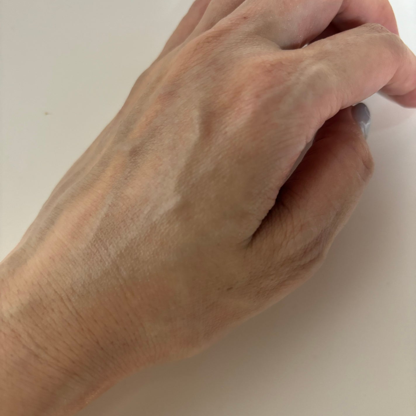 マルチバームセット 新ver(本品+リフィル)/KAHI/メイクアップを使ったクチコミ(3枚目)