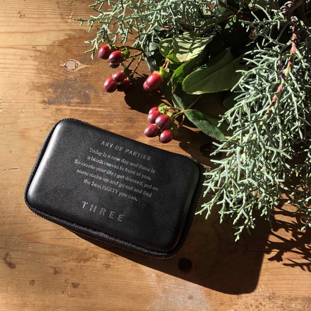 アートオブパーティーズ メイクアップ/THREE/メイクアップキットを使ったクチコミ（1枚目）