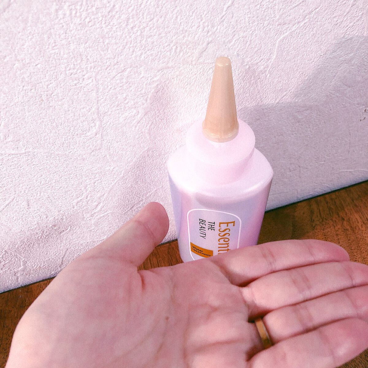 エッセンシャル プレミアム ウォータートリートメント EXスムース/エッセンシャル/アウトバストリートメントを使ったクチコミ(3枚目)