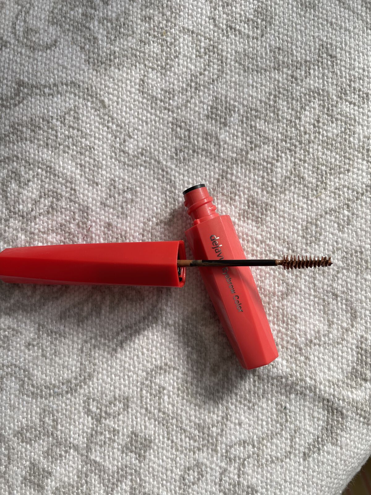 フィルム眉カラー/デジャヴュ/眉マスカラを使ったクチコミ（2枚目）