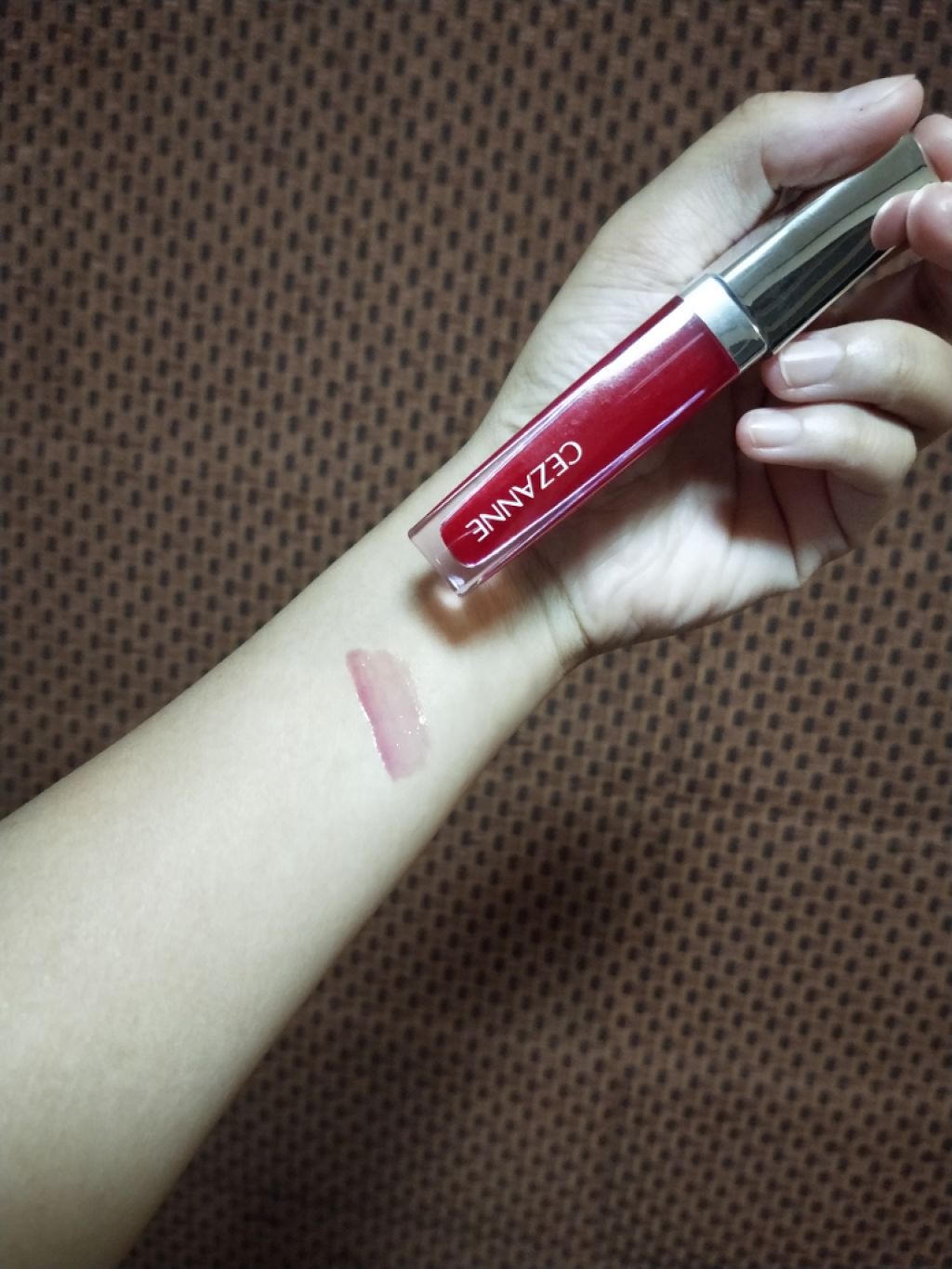 ジェルグロスリップ/CEZANNE/リップグロスを使ったクチコミ（2枚目）