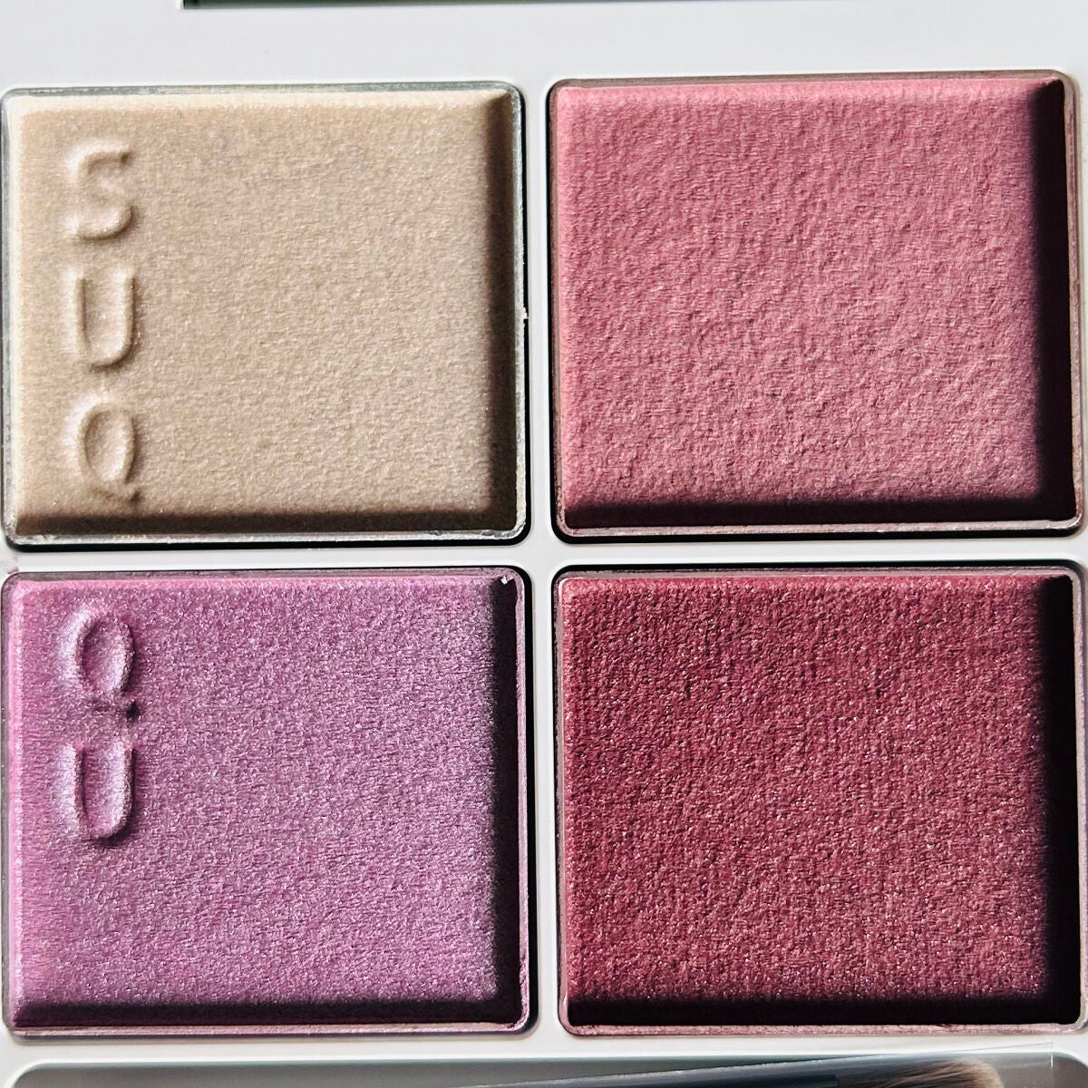 シグニチャー カラー アイズ/SUQQU/アイシャドウパレットを使ったクチコミ(3枚目)