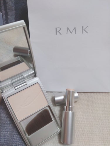 RMK シルクフィットフェイスパウダー/RMK/プレストパウダーを使ったクチコミ（1枚目）