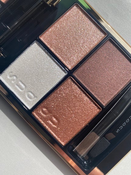 シグニチャー カラー アイズ/SUQQU/アイシャドウパレットを使ったクチコミ(2枚目)