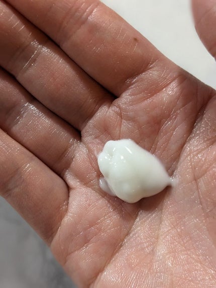 イモーテル オーバーナイトリセットセラム/L'OCCITANE/美容液を使ったクチコミ(9枚目)