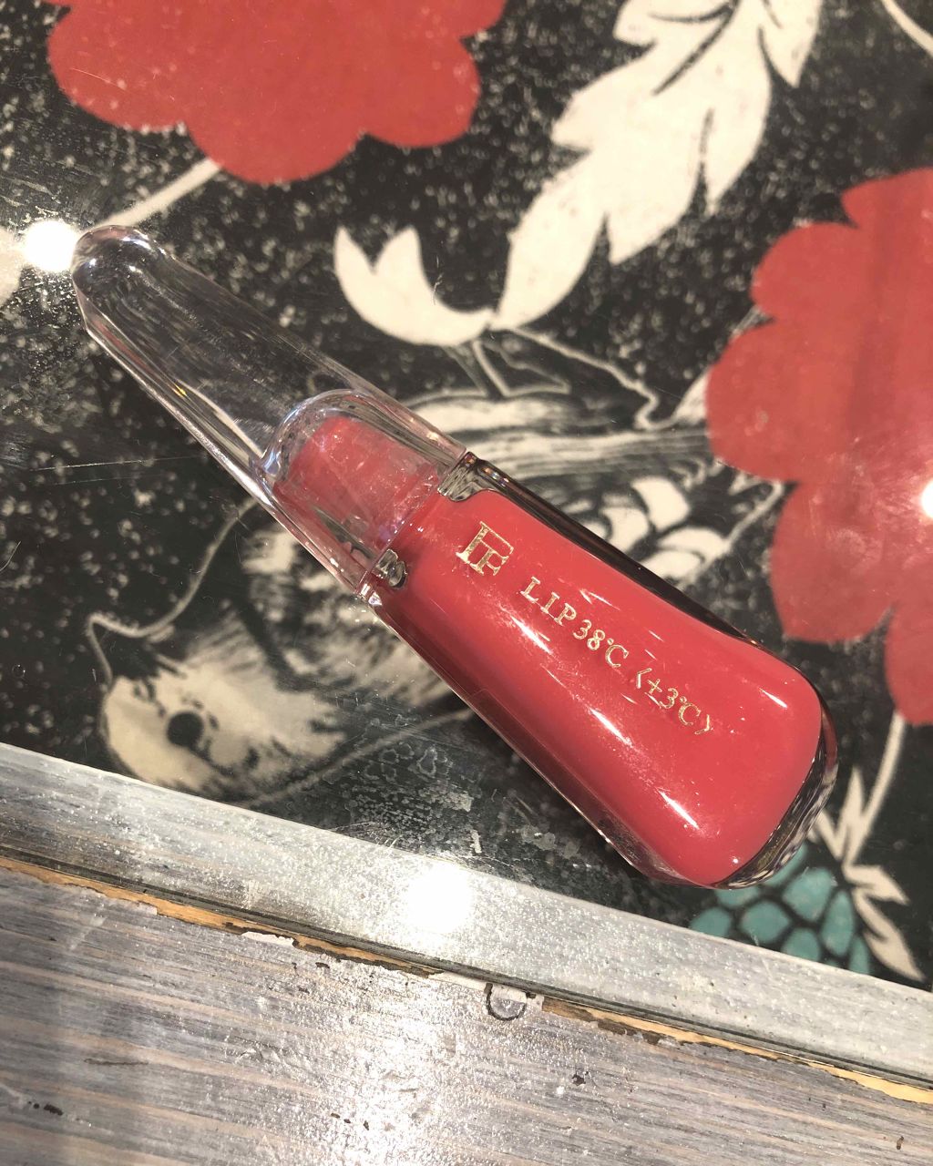 38°C / 99°F リップトリートメント (リップ美容液)/UZU BY FLOWFUSHI/リップケアを使ったクチコミ（1枚目）