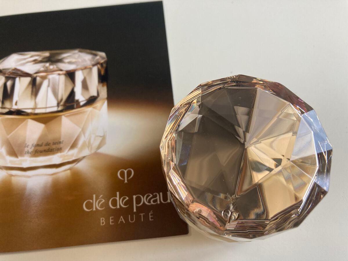 ル・フォンドゥタン/クレ・ド・ポー ボーテ/クリーム・エマルジョンファンデーションを使ったクチコミ(1枚目)