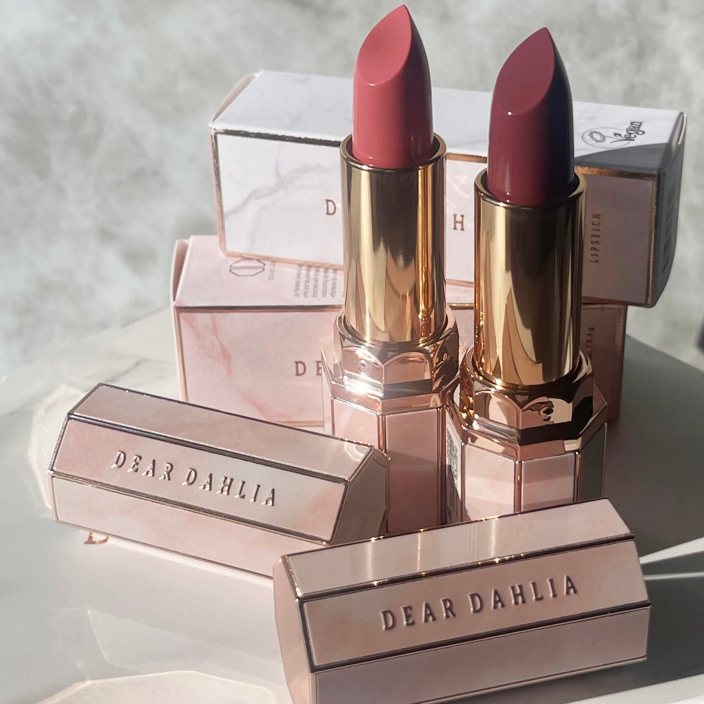 リップ パラダイスセンシュアルリップグロウ/DEAR DAHLIA/口紅を使ったクチコミ(7枚目)