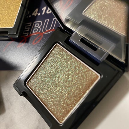 ラズル アイカラー/エレガンス ラズル /単色アイシャドウを使ったクチコミ(5枚目)